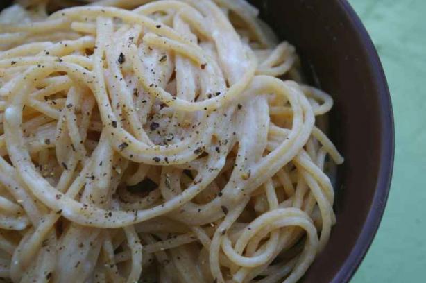 Divinely Creamy Low-Fat Fettuccine Alfredo. Photo by Redsie