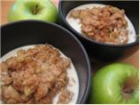 Microwave Creamy Apple-Cinnamon Oatmeal