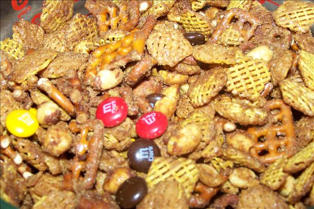 Sweet and Salty Snack Mix. Photo by eclairekat