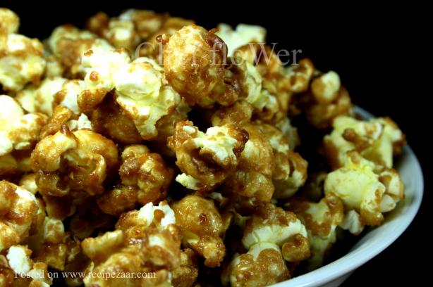 Caramel Popcorn  - No Bake  - Yummo!. Photo by Chef floWer
