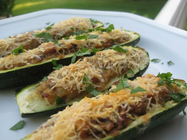 Stuffed Zucchini. Photo by Chouny