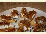 Sage and Goat Cheese Crostini With Caramelized Onions