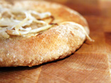 Tajik Non (Flat Bread With Shallots)
