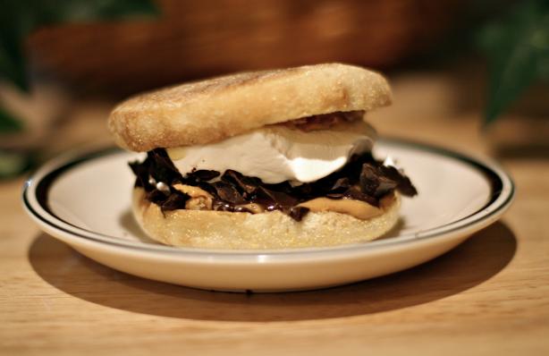 Peanut Butter Cup Sandwich. Photo by CulinaryExplorer