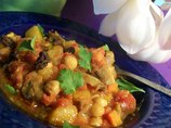 Crock Pot Tagine of Squash and Chickpeas With Mushrooms