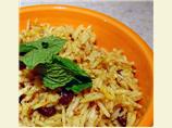 Middle Eastern Raisin Rice