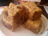Delicious Chewy Peanut Butter Chocolate Chip Oatmeal Bars. Photo by TaterBug! :)
