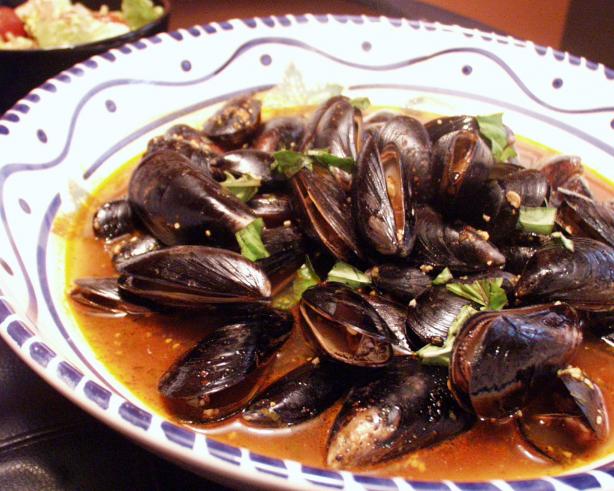 Stir-Fried Mussels With Chili, Garlic and Basil. Photo by FLKeysJen