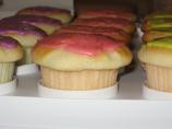 Mascarpone Cupcakes With Strawberry Glaze. Photo by Ewalla