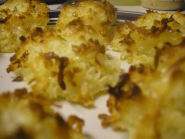 Coconut Macaroons or Macaroon Kisses. Photo by dumbell579