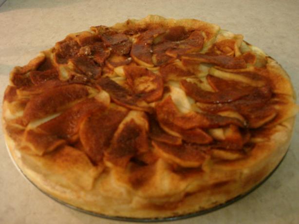 Apple Cheesecake. Photo by sbera007