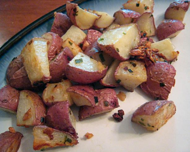 Garlic Chive Red Potatoes. Photo by yogiclarebear