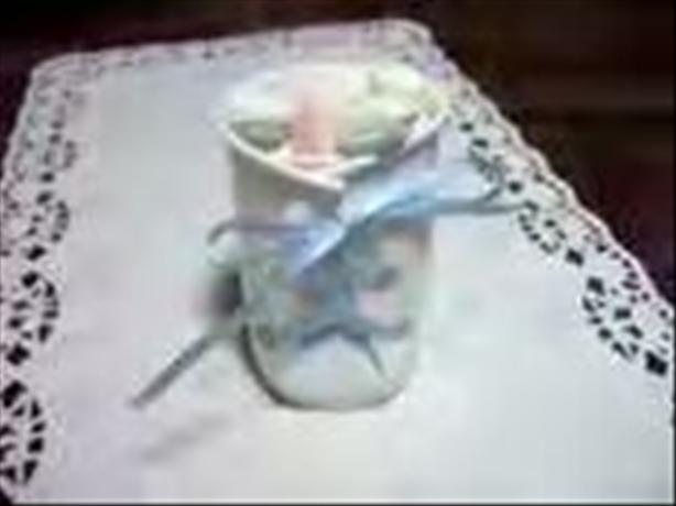 Dixie Cup Booties--Baby Shower Favors. Photo by Aunt Paula