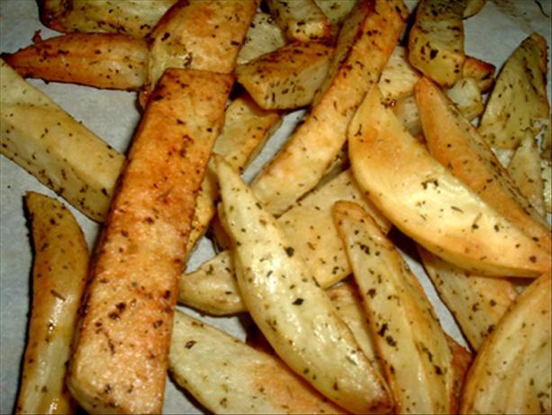 Easy Fat-Free Seasoned French Fries. Photo by Bergy