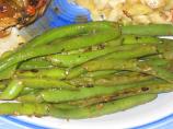 Garlic Green Beans. Photo by Heydarl