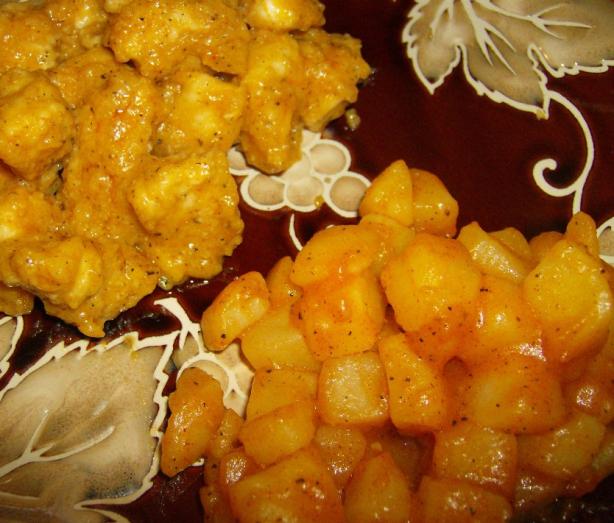 Fast and Easy Paprika Potatoes. Photo by Nasseh