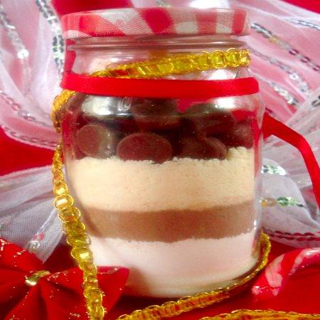 Double Chocolate Cocoa Mix in a Quart Jar. Photo by Roxanne J.R.