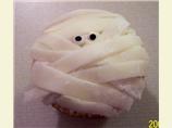 Mummy Cakes. Photo by Nonnie4Two