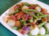 Saut&eacute;ed Green Beans and Onions With Bacon
