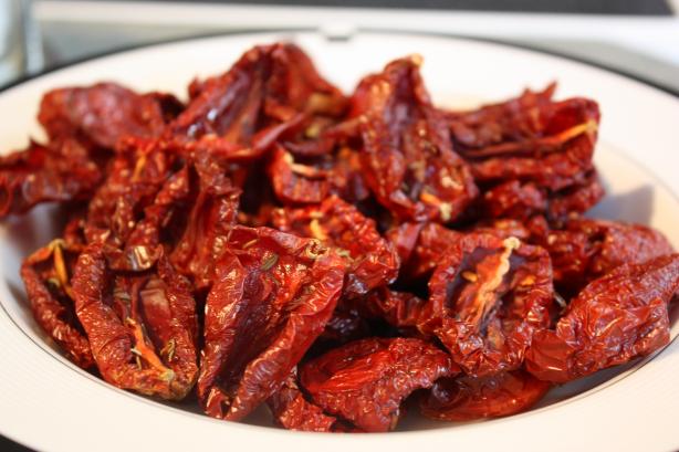 Make Your Own Sun-Dried Tomatoes: Oven, Dehydrator, or  Sun. Photo by IngridH