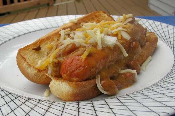 Crock Pot Chili Dogs. Photo by lazyme