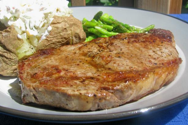 Pan Seared Steak (From Alton Brown). Photo by lazyme