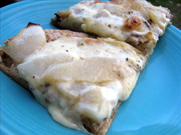 Pear and Caramelized Onion Pizzette. Photo by ~Leslie~