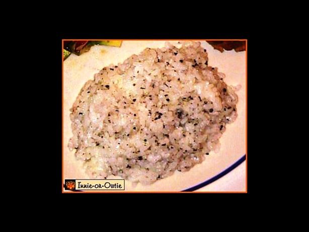 Simple Microwave Sesame Rice. Photo by IOjaw