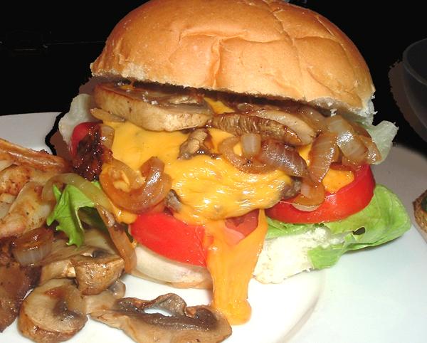 You Can Bet the Farm ... Hamburgers from Longmeadow Farm. Photo by Bergy