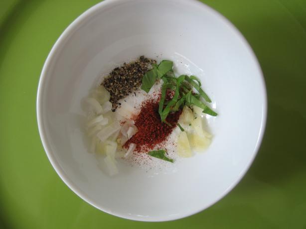 Sweet Basil Rub for Chicken. Photo by gailanng