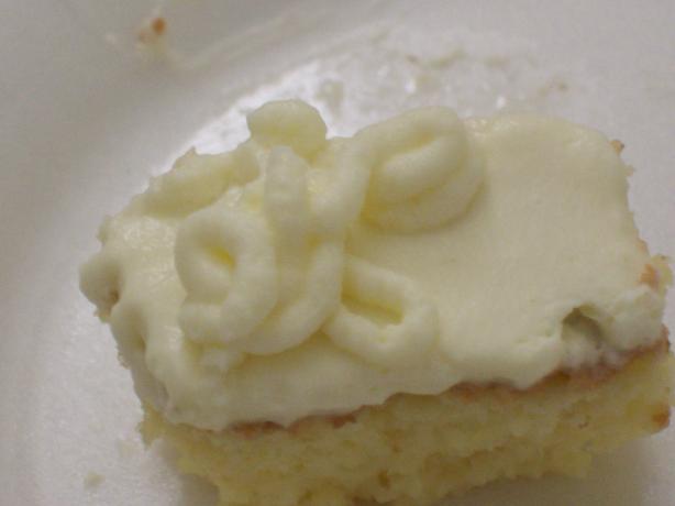 Easier Stabilized Whipped Cream. Photo by paagiela
