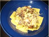 Creamy Pesto Ravioli