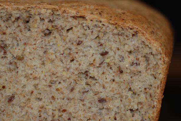 Oat Bran Health Bread. Photo by Katzen