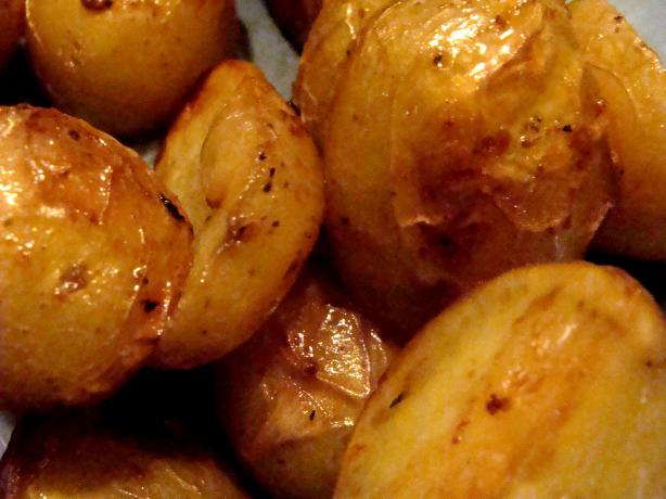Honey Roasted Potatoes. Photo by Lvs2Cook