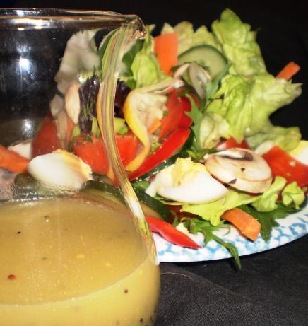 Poppy Seed Salad Dressing. Photo by Tisme