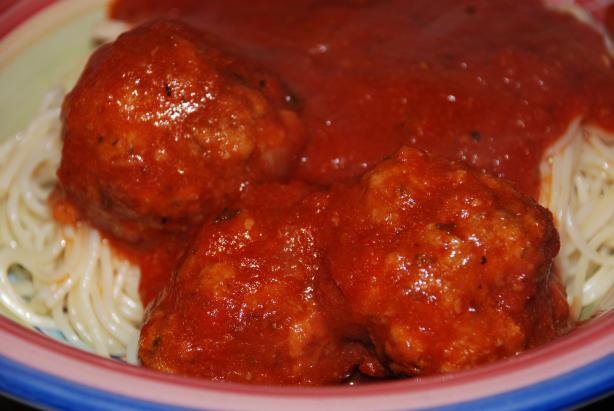 My Mama Iuliucci's "Don't Skip a Step" Spaghetti Sauce. Photo by carmenskitchen