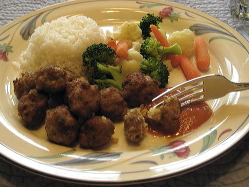 Green Curry Chicken Meatballs. Photo by WiGal