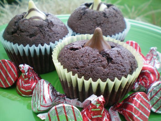 Double Kisses Chocolate Cupcakes. Photo by CoffeeB
