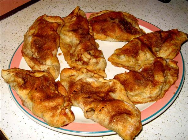 Easy Apple Mini-Pies (Apple Pie). Photo by Bone Man
