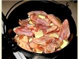 Dutch Oven Hot Peglegs and Wings (Chicken). Photo by Bone Man