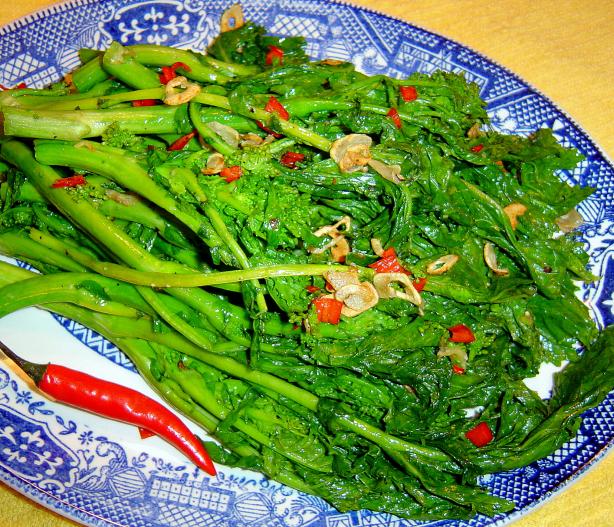 Chilli & Garlic Broccolini. Photo by :(