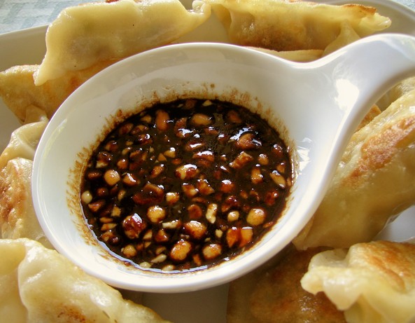Hoisin-Peanut Dipping Sauce. Photo by lazyme