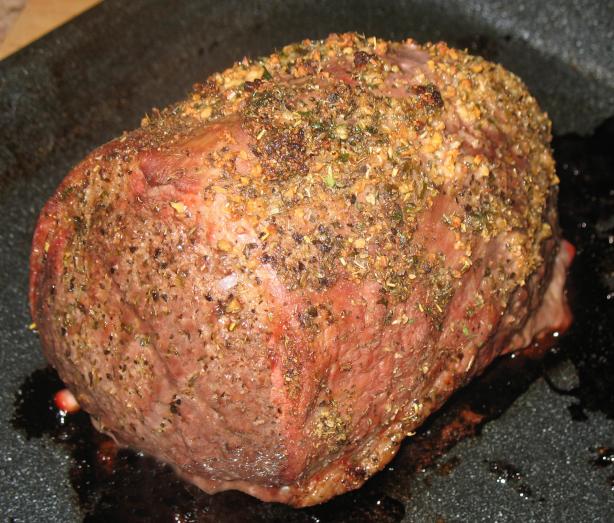 Garlic Crust Prime Rib. Photo by Acadia*