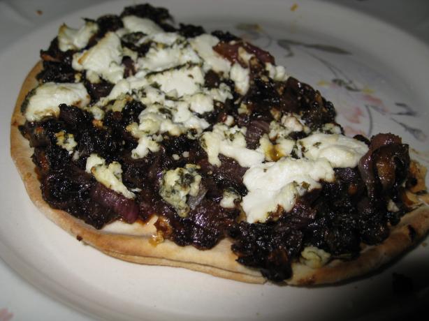 Caramelized Onion and Goat Cheese Pizza. Photo by KellyMae