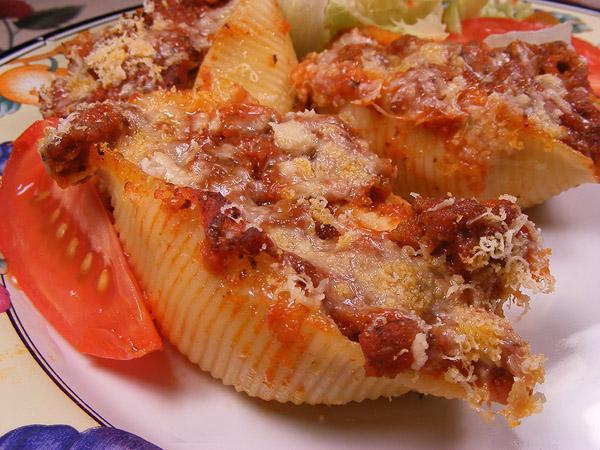 Jumbo Shells Stuffed With Cheese With Meat. Photo by Lavender Lynn