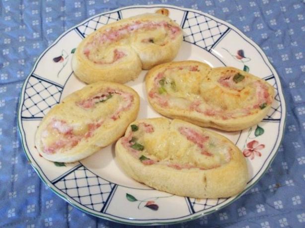 Ham and Swiss Double Pinwheels (Pillsbury). Photo by 2Bleu
