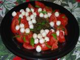Festive Caprese Salad Wreath