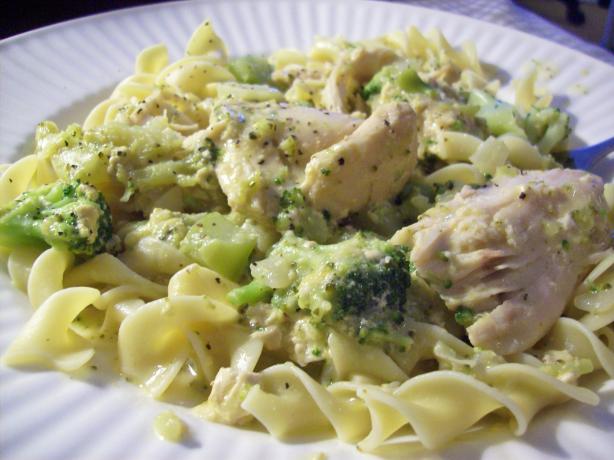Crock Pot Golden Chicken and Noodles. Photo by Chef shapeweaver &copy;