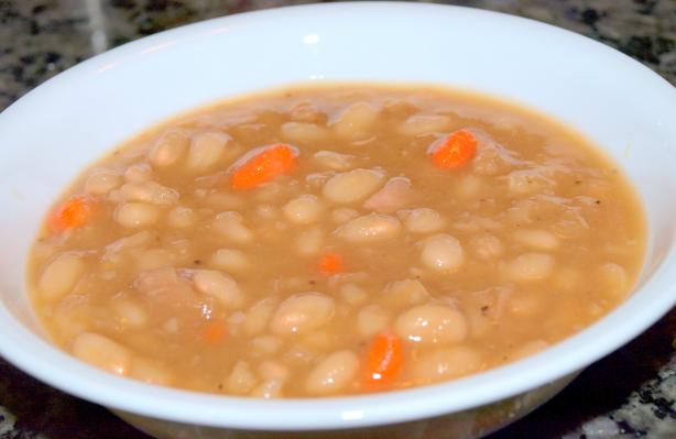 Ruth's White Bean and Ham Soup. Photo by A Pinch of This ...