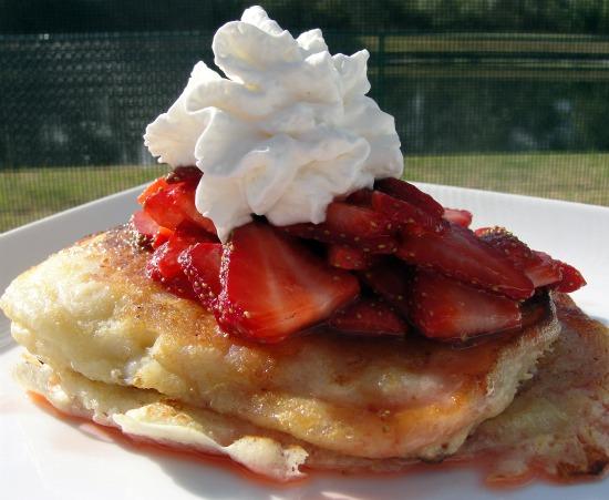 Strawberry Ricotta Hotcakes. Photo by diner524